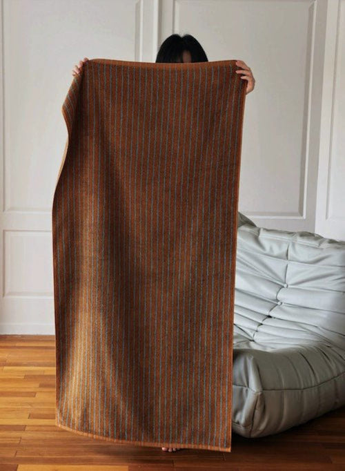 Ultra Soft Absorbent Retro Stripe Bath Towel - 100% Organic Cotton - Aubaines À GO-GO