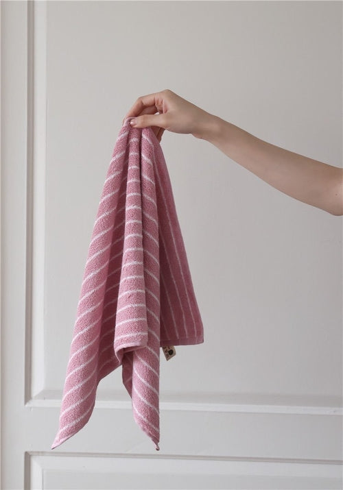 Ultra Soft Absorbent Retro Stripe Bath Towel - 100% Organic Cotton - Aubaines À GO-GO